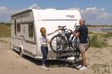 Bagażnik rowerowy na dyszel przyczepy Carry-Bike Caravan XL A Pro Fiamma