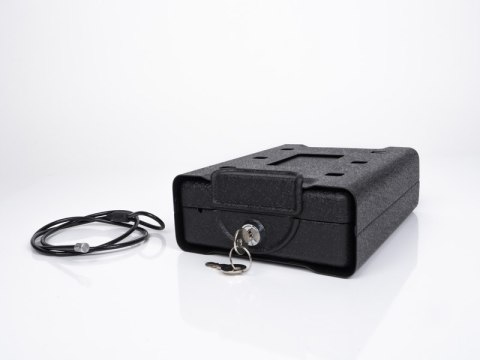 Carbest sejf w podróży