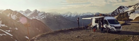 Markiza dachowa Thule Omnistor 6300 4m czarny szary