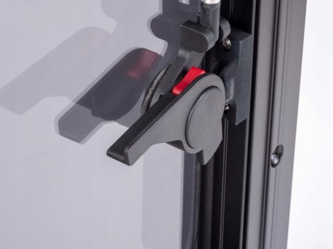 Okno do kampera przyczepy Carbest 700 x 400mm uchylne