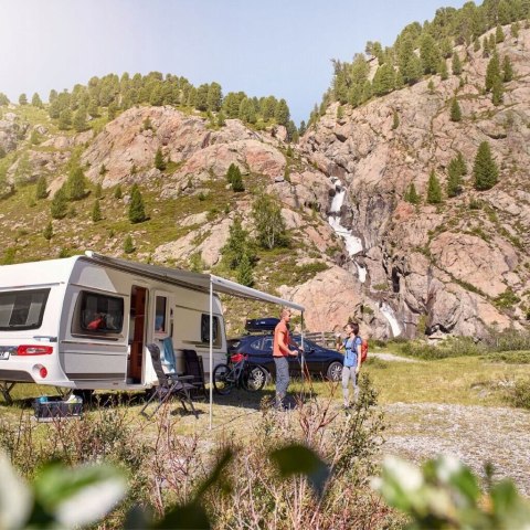 Thule omnnistor 6300 3,25m srebrny szary